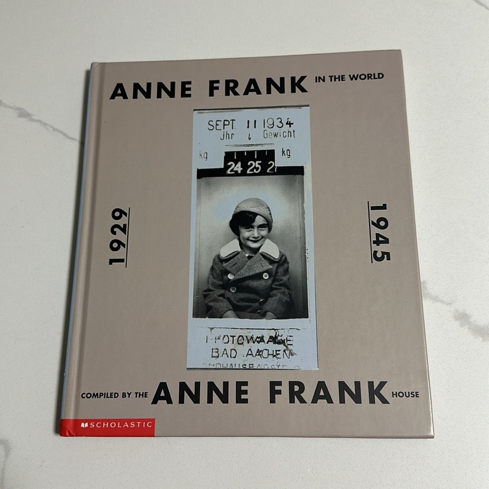 ANNE FRANK In The World Book